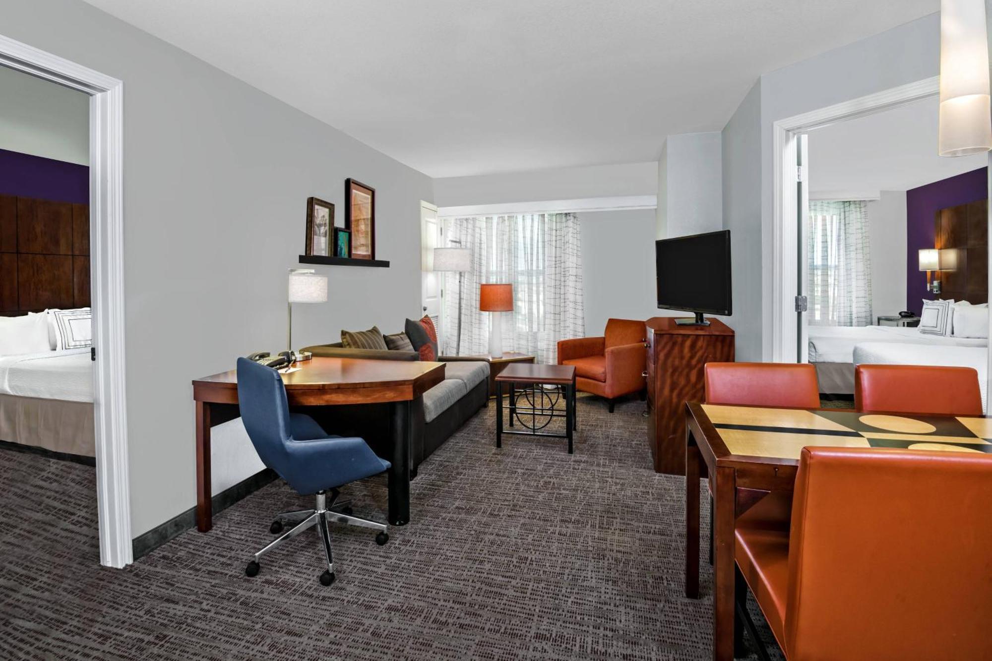 Residence Inn By Marriott San Antonio Seaworld / Lackland Bagian luar foto