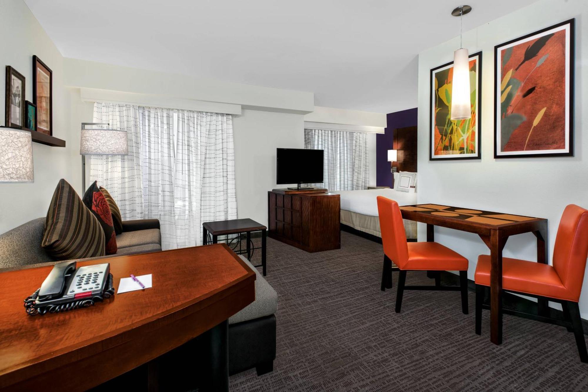 Residence Inn By Marriott San Antonio Seaworld / Lackland Bagian luar foto