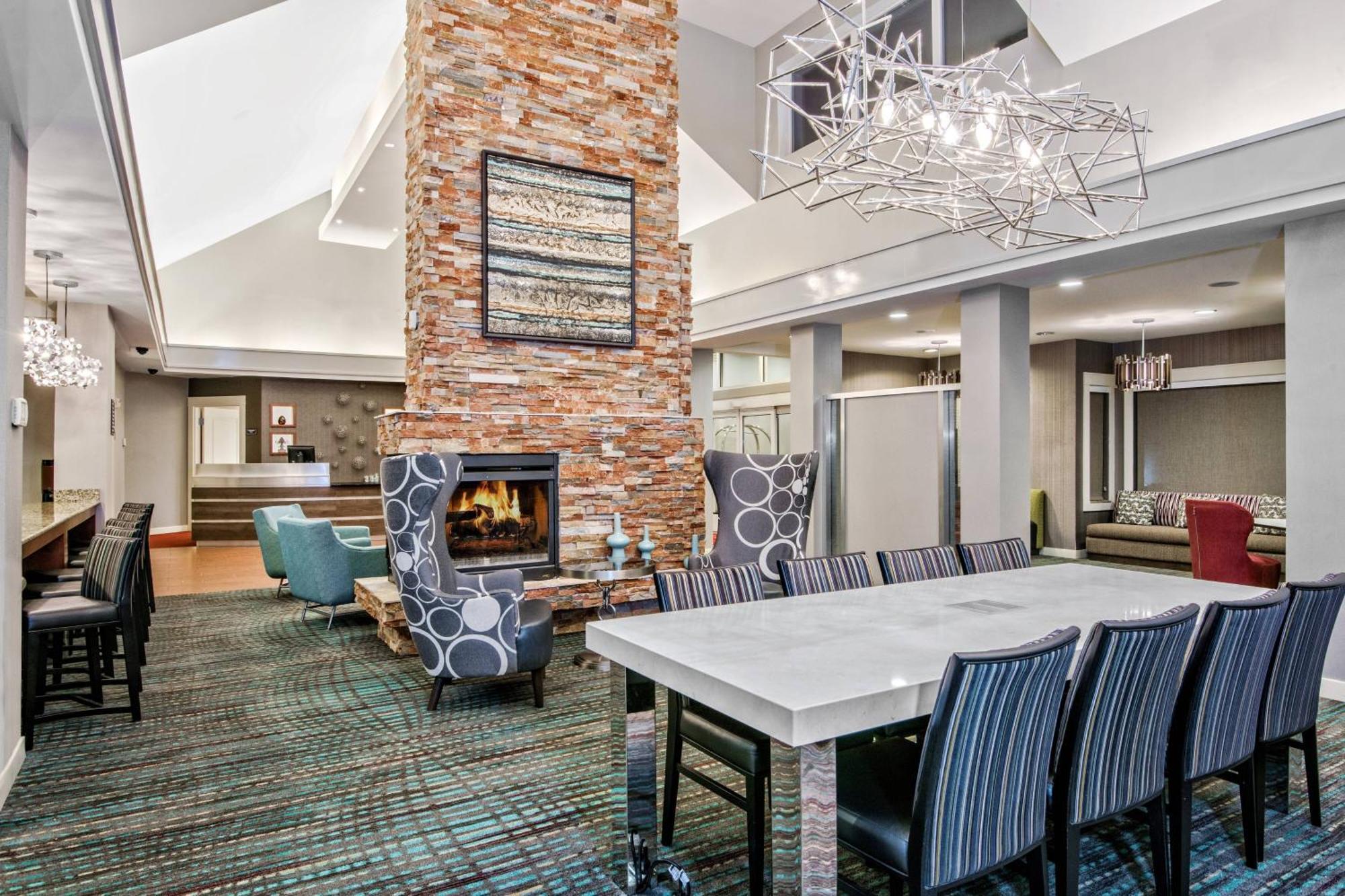 Residence Inn By Marriott San Antonio Seaworld / Lackland Bagian luar foto